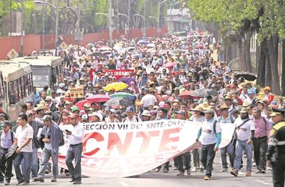 Conceden a CNTE decidir la asignación de plazas