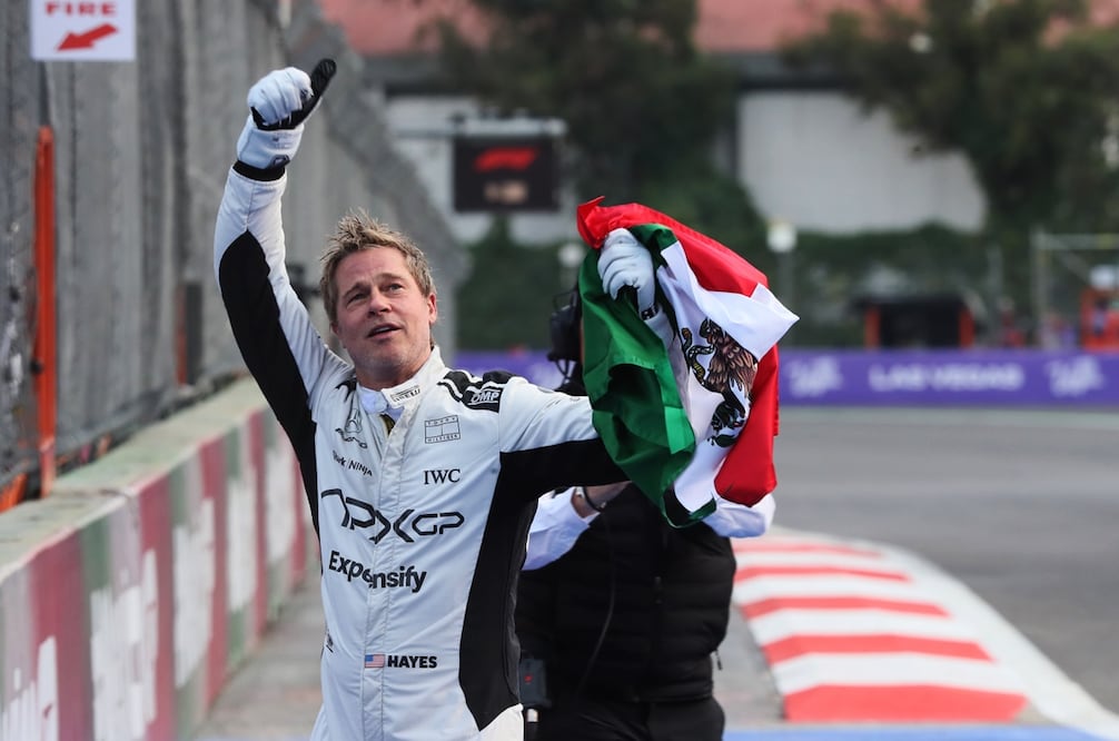 Brad Pitt en el Gran Premio de México para filmar escenas de su nueva película.
Foto: EFE / Mario Guzmán
