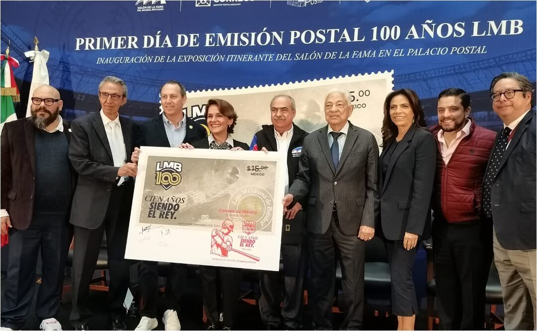 FOTO: ESPECIAL - La Liga Mexicana de Beisbol y Correos de México riden homenaje al beisbol