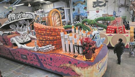 Plasman a la CDMX en carros alegóricos