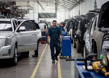 Industria automotriz, en picada: lleva 28 meses de mala racha