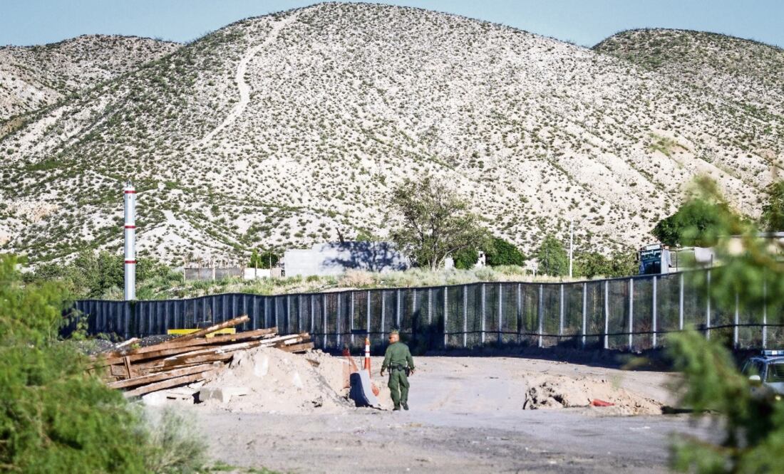 Altán proyecta que las antenas de la Red bajen su potencia en la zona fronteriza y se dirijan hacia México para evitar su paso hacia EU. (ARCHIVO EL UNIVERSAL)