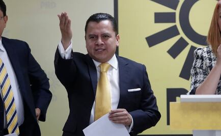 ¿Quién propone desaparecer al PRD?