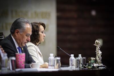 Ley de salario máximo va: que nadie gane más que el Presidente