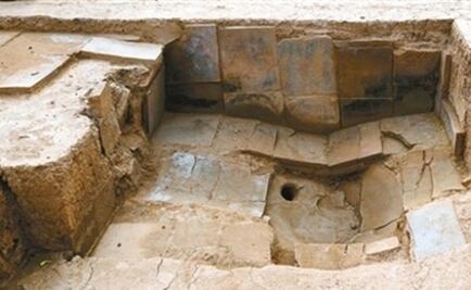 Arqueólogos chinos descubren baños de lujo 