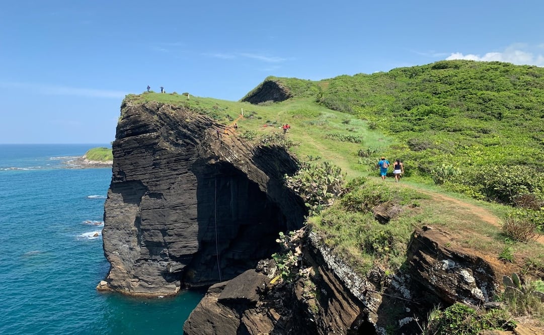 Este paraíso natural se formó por el choque de lava con el mar. Foto: Facebook Monkey Fish Veracruz
