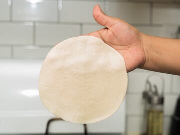 Cómo identificar una tortilla pirata y cuáles son los riesgos de consumirlas