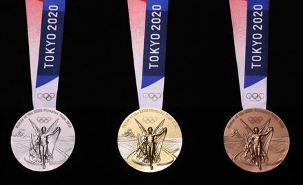 A un año de Tokio 2020, presentan medallas olímpicas