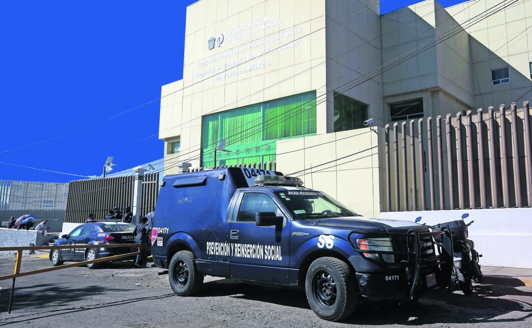 Este domingo en diversos penales del Estado de México se efectuaron las audiencias iniciales como fue en el caso de Texcoco, donde llegó el mando de Ixtapaluca. Foto: Luis Camacho / EL UNIVERSAL
