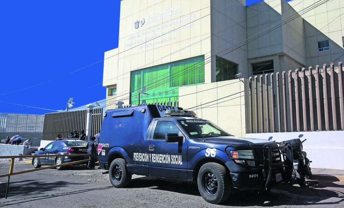 Este domingo en diversos penales del Estado de México se efectuaron las audiencias iniciales como fue en el caso de Texcoco, donde llegó el mando de Ixtapaluca. Foto: Luis Camacho / EL UNIVERSAL