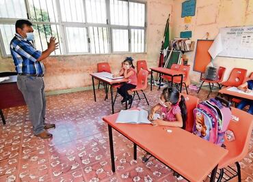 Gobierno de Guanajuato regresará el dinero que el SAT les quite de su aguinaldo a los maestros