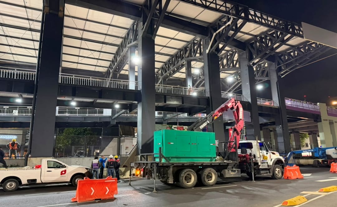 Obras en Chabacano se intensifican por las noches. Foto: Especial