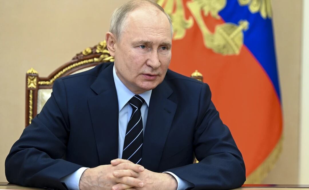 Putin afirmó que Estados Unidos "ha intentado monopolizar el control (del conflicto), pero, desafortunadamente, no estuvo preocupado de buscar acuerdos que sean aceptables para ambas partes". Foto: AP