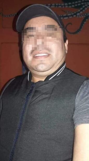 Periodista busca dar con el asesino confeso de su hijo