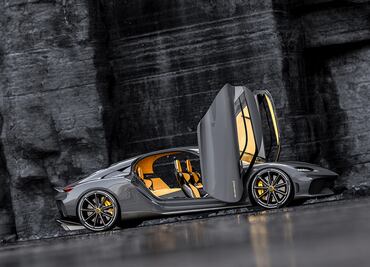 Koenigsegg lanza un hiperdeportivo híbrido para 4 personas