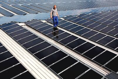 Prevén mejora en mercado de petróleo y gas