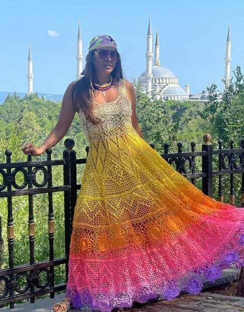 Los looks de Galilea Montijo en sus vacaciones por Turquía