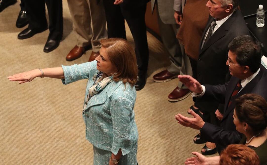 La funcionaria tomó protesta en su nuevo cargo. (Foto: Lucía Godínez / EL UNIVERSAL)