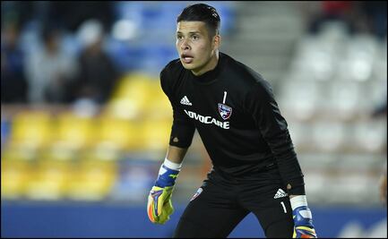 Portero mexicano es despedido de la MLS tras acusaciones de abuso doméstico