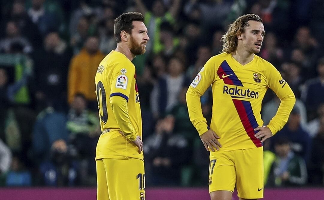 Compañeros del Barcelona. Foto: AP