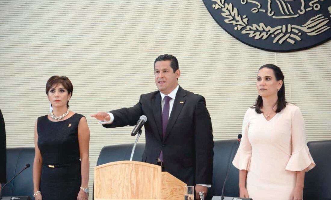 Al asumir el cargo, Diego Sinhué Rodríguez destacó que la prioridad de su administración es la seguridad. Foto: XÓCHTIL ÁLVAREZ. EL UNIVERSAL