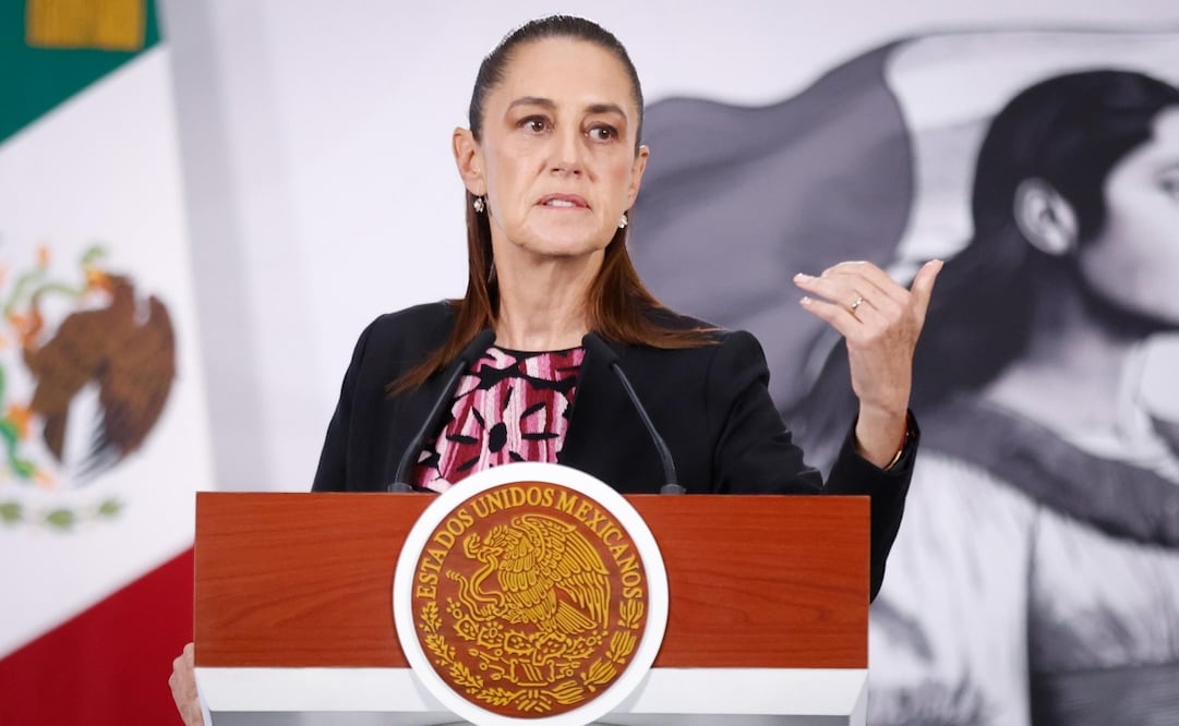 Claudia Sheinbaum Pardo en su conferencia matutina en Palacio Nacional el 13 de abril de 2026. Foto: Diego Simón / EL UNIVERSAL