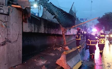 Lluvia en Tlalnepantla provoca caída de barda en Avenida de los Remedios; no hay riesgo para automovilistas ni peatones
