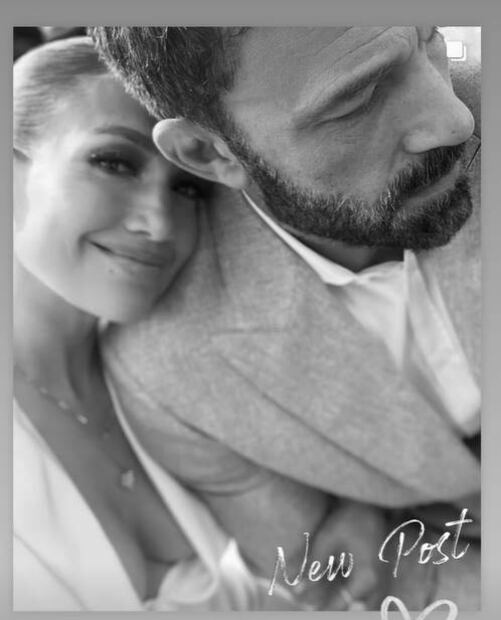 Tachan de "ridículos" a Jennifer Lopez y Ben Affleck por los tatuajes que se hicieron 