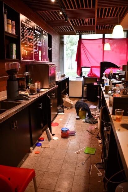 Tras entrega de instalaciones, FES Acatlán cumple 24 horas cerrada