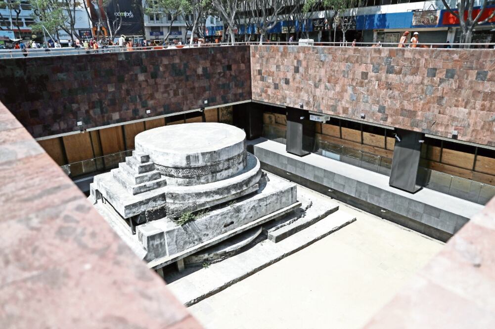 Se considera la zona arqueológica más pequeña. Los trabajos, que comenzarán esta semana, consistirán en limpiar su superficie para retirar la vegetación, la grasa y el polvo que ha acumulado por su exposición al medio ambiente. (FOTOS: ALEJANDRA LEYVA)