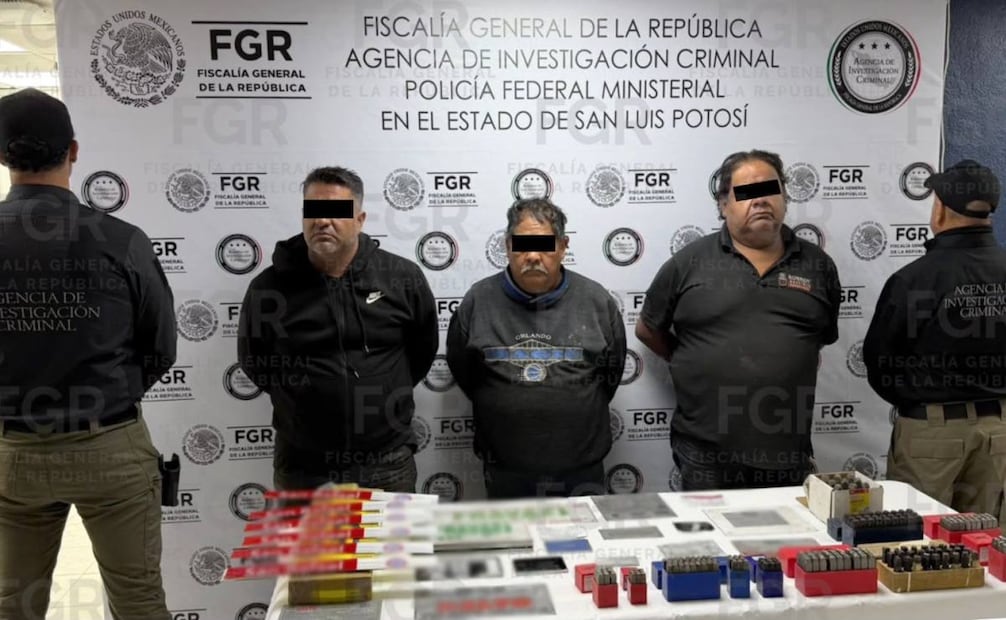 Cateo por robo de neumáticos destapa predio con vehículos robados y fauna exótica en SLP; hay 3 detenidos.
Foto: Especial.
