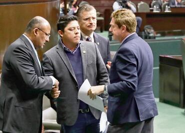 Presenta oposición propuesta educativa