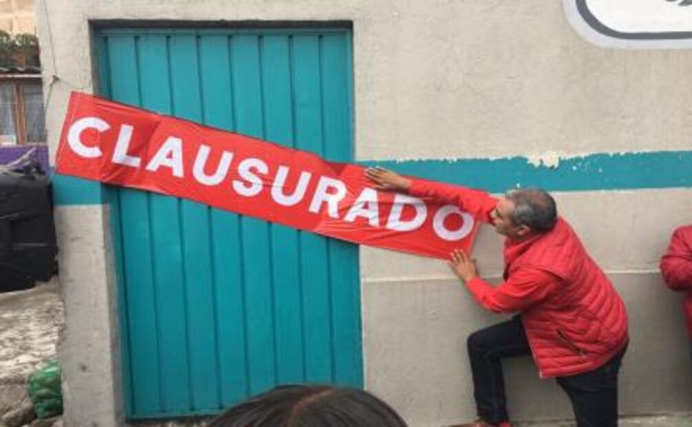Candidato priísta de Ecatepec clausura simbólicamente los pozos de Chiconautla