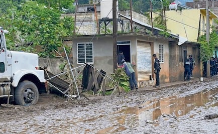 Desbordamiento de río afecta 300 casas en Tejupilco