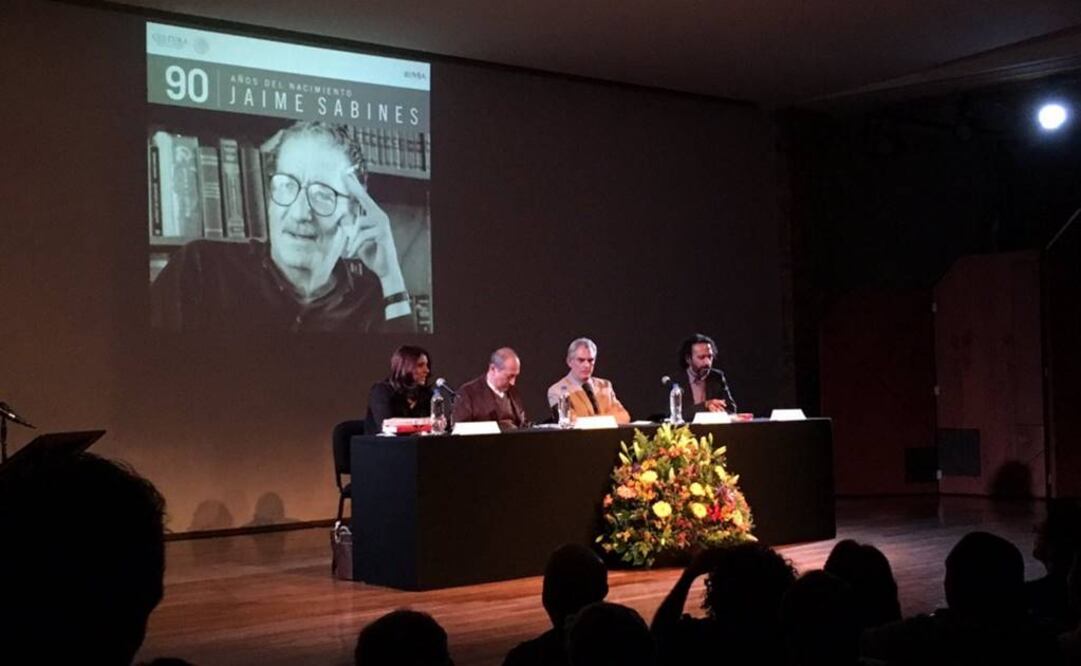 "De conocer entonces la palabra excéntrico, yo habría dicho que era excéntrico", dijo Julio en el homenaje que se llevó a cabo en Bellas Artes. (FOTO: Literatura INBA)