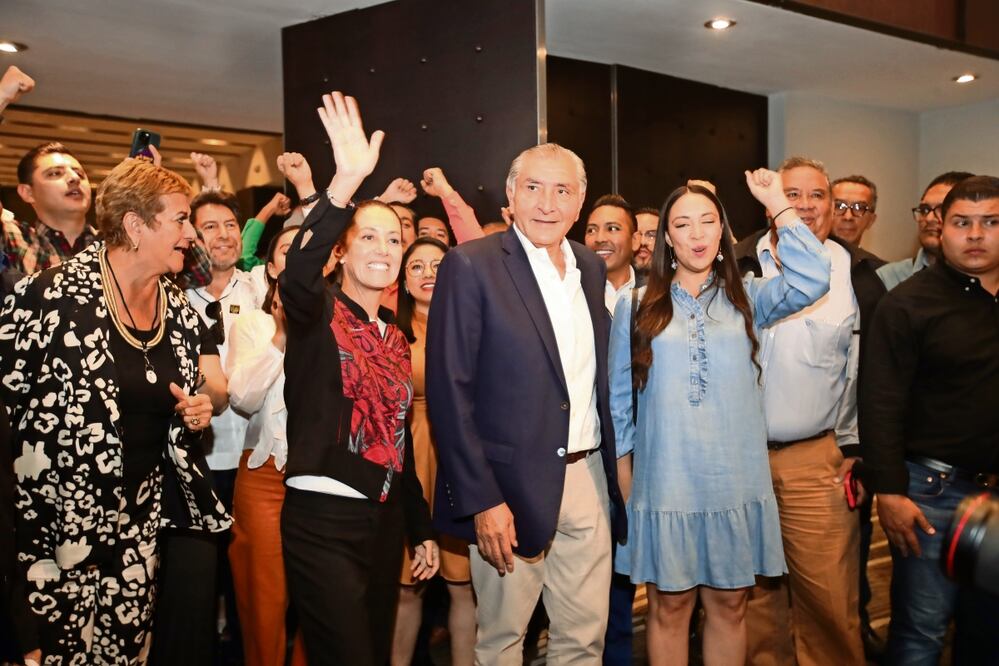 Adán Augusto López se sumó al equipo de campaña de la morenista. Foto: Francisco Rodriguez | El Universal