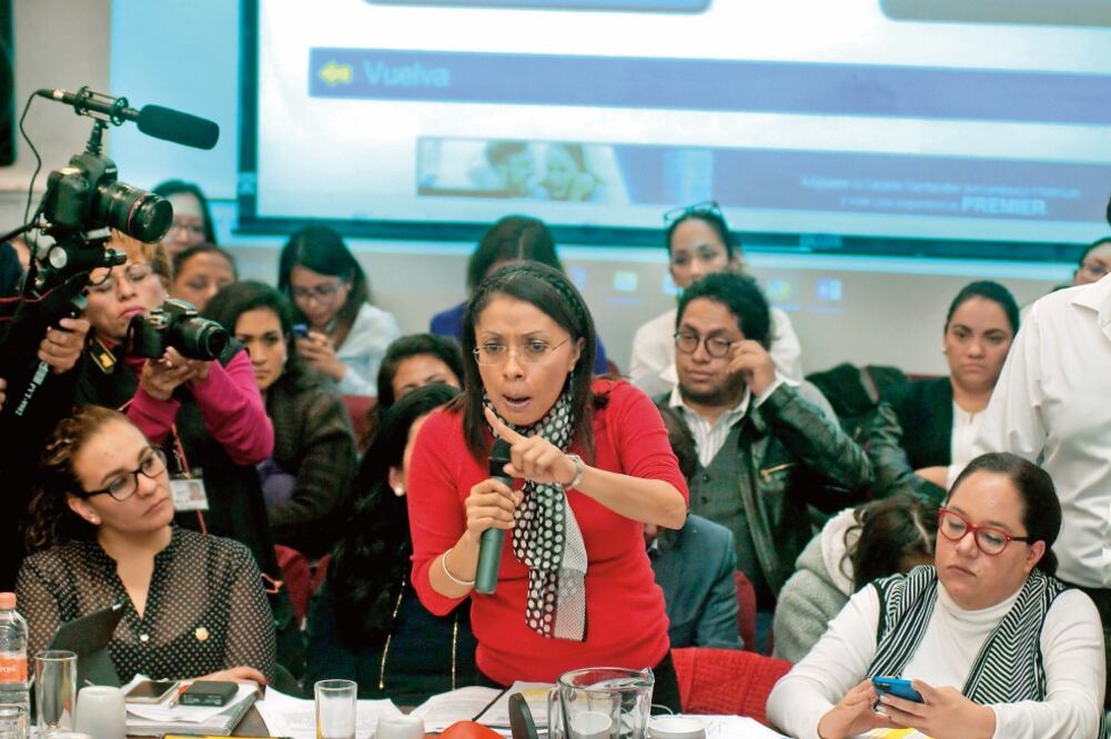 Esthela Damián (MC) fue la única que votó en contra del dictamen de la Comisión de Carta de Derechos en lo general (ASAMBLEA CONSTITUYENTE)