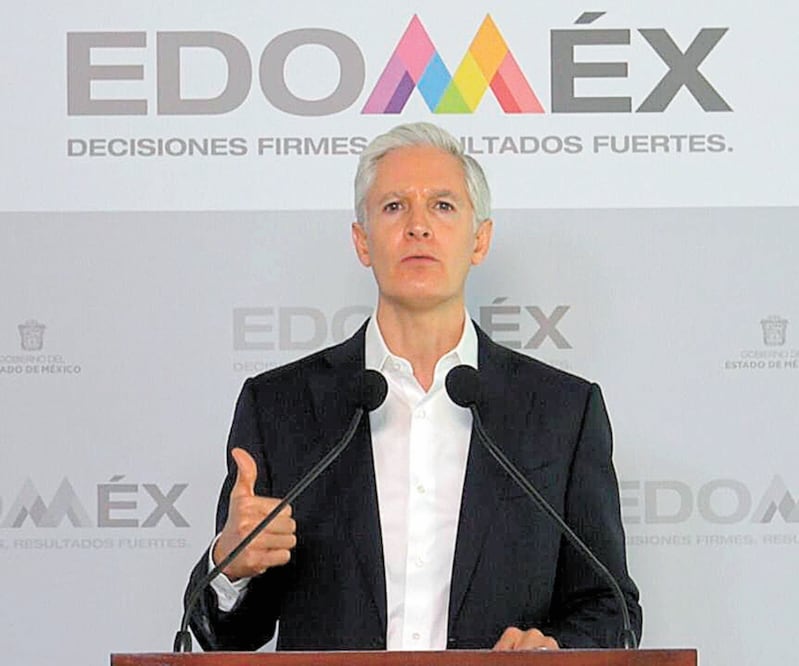El gobernador Alfredo del Mazo dio a conocer que la entidad cuenta con 900 respiradores. Foto: ESPECIAL