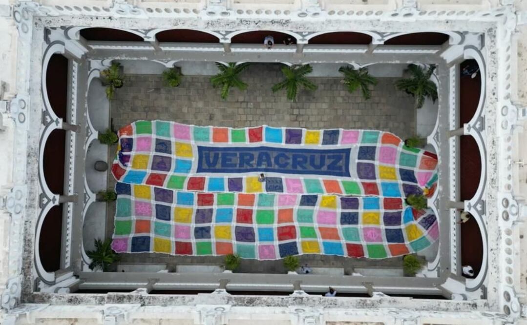 La obra de arte de 130 metros de largo por 8 metros de ancho será exhibida en el corredor Zamora del Centro Histórico. Foto: Especial