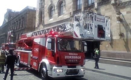Realizan simulacro de incendio en Palacio de Correos