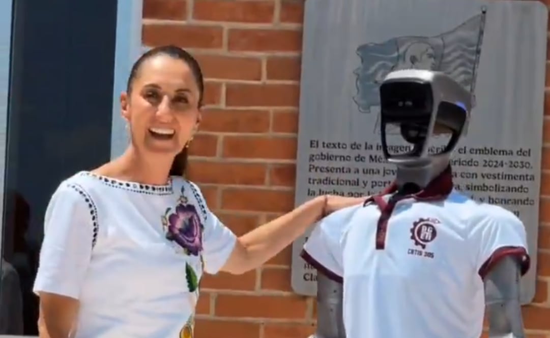 La presidenta de México, Claudia Sheinbaum, y un robot, en la inauguración del Centro de Bachillerato Tecnológico e Industrial y de Servicios No. 305 Yucatán. Foto: Captura de pantalla X @Claudiashein