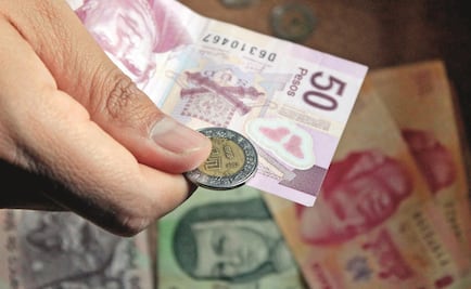 Detienen a dos por robar 4 mil pesos a cuentahabiente