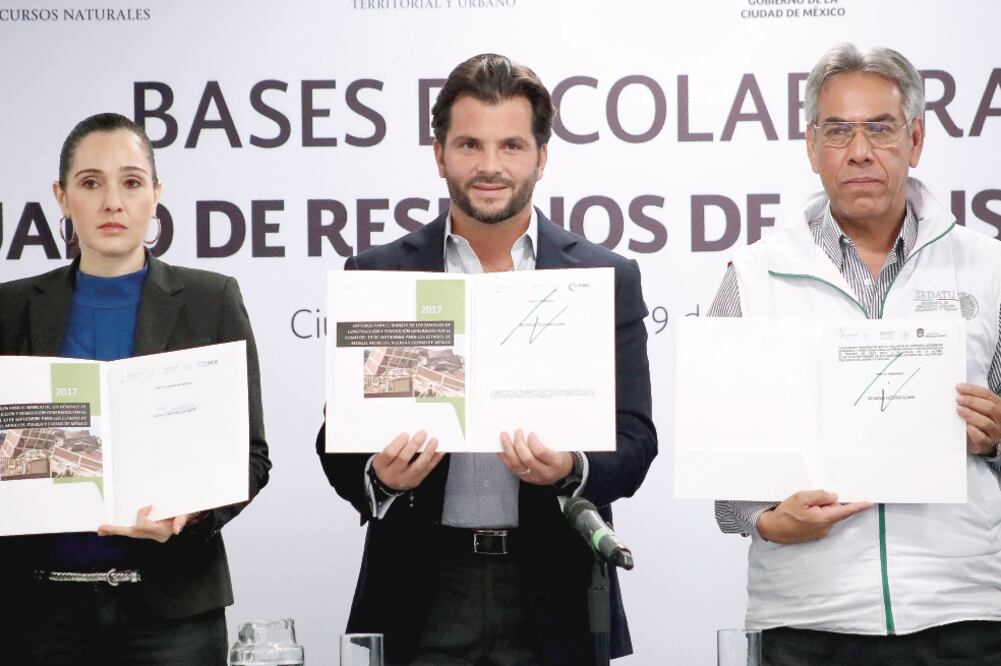 Se destinarán recursos para que los estados puedan hacer la adecuada disposición de los escombros, según la Semarnat. (EDWIN HERNÁNDEZ. EL UNIVERSAL)