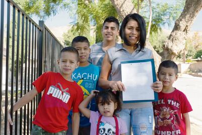 Un día para dar gracias: familia hondureña logra asilo