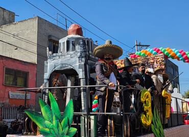 Con música y mucho color, alcaldía Venustiano Carranza realiza desfile cívico-deportivo por 114 Aniversario de la Revolución Mexicana