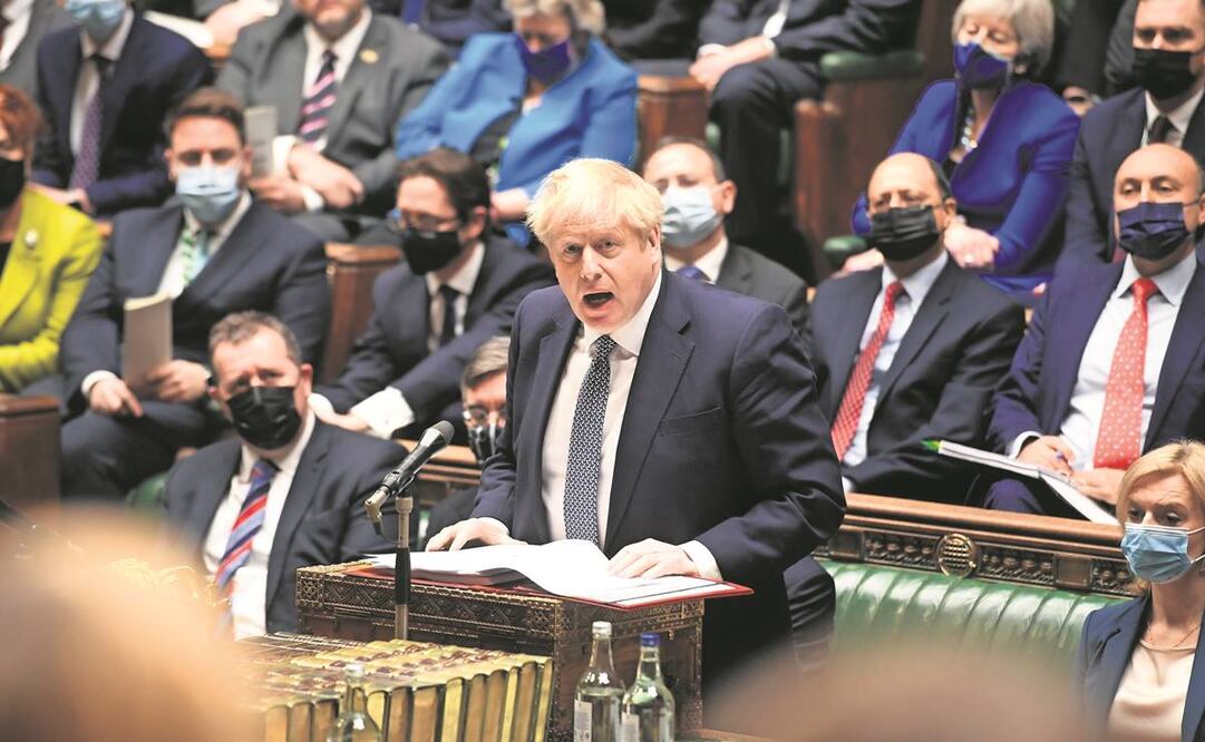 El primer ministro británico, Boris Johnson, durante una comparecencia en la Cámara de los Comunes, ayer en Londres. Foto: EFE.