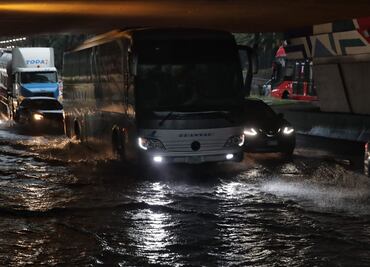 Dejan lluvias del sábado seis encharcamientos en la CDMX