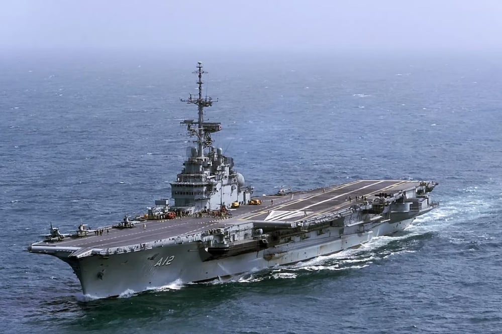 El portaaviones brasileño San Pablo fue hundido este viernes en el océano Atlántico. Foto: AFP