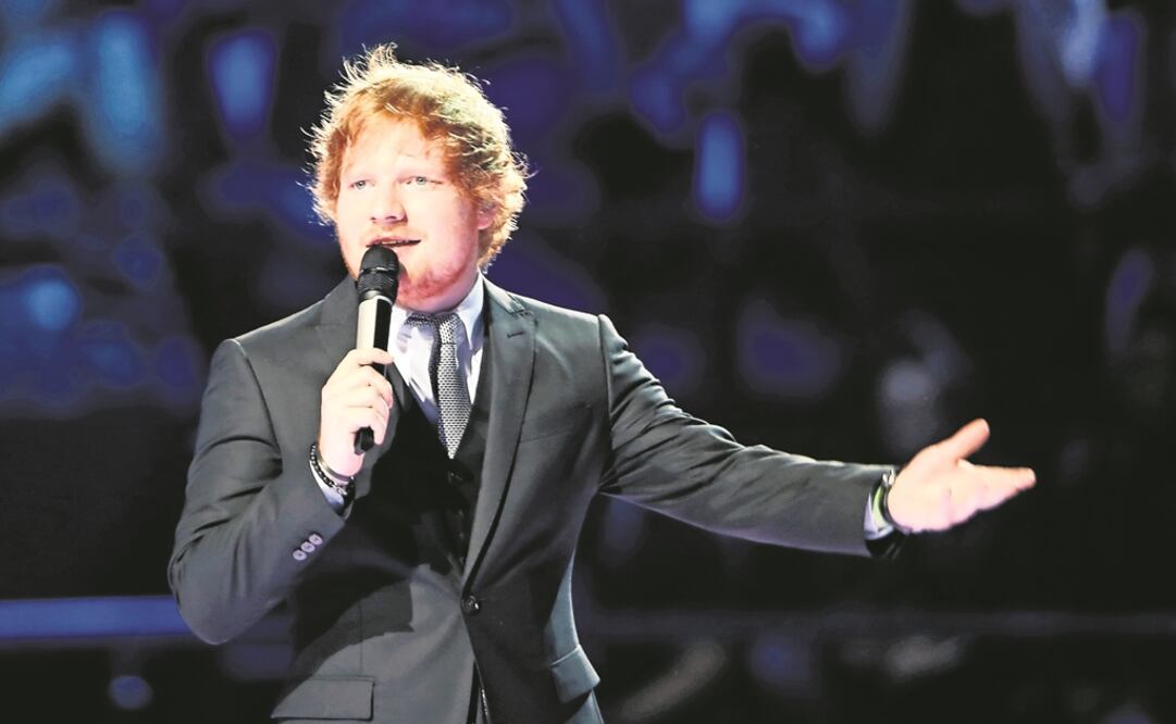 Ed Sheeran denunció que una campaña en contra del aborto usó sin su permiso una de sus canciones. Foto: AP/Luca Bruno, Archivo