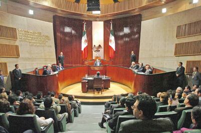 Nuevo cálculo salva a Riquelme de rebase